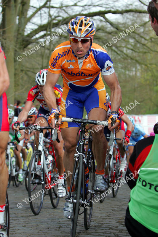 VAN HEESWIJK Max001p.jpg